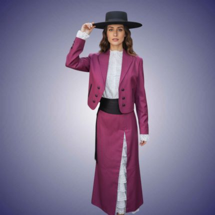 Huasa elegante burdeo ( ver color blusa )